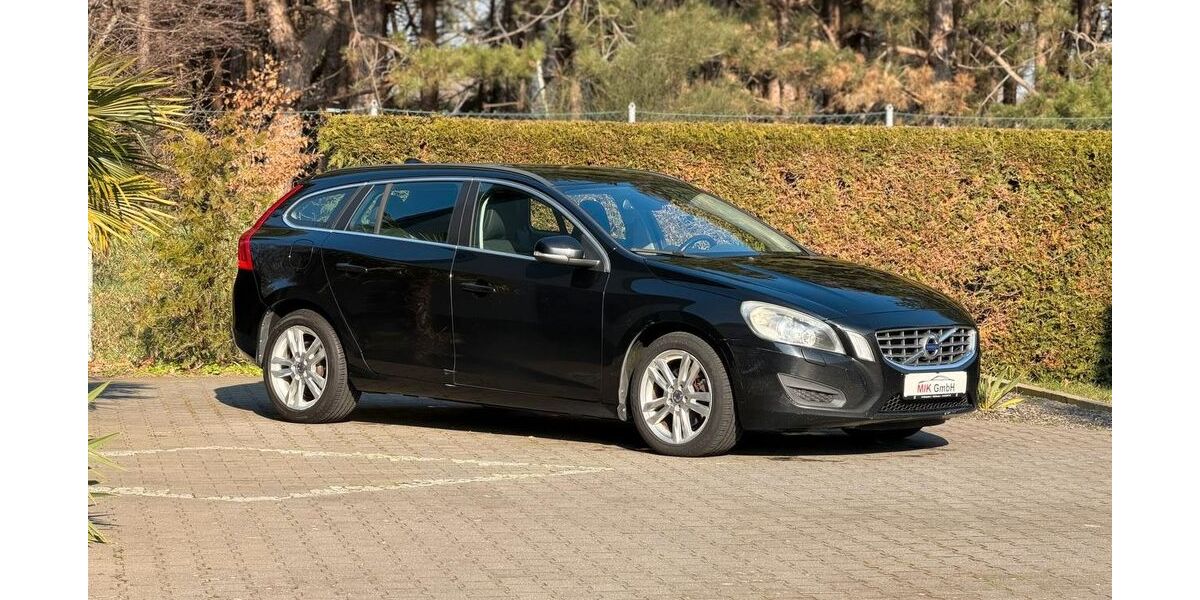 Volvo V60 225.873 km 6.499 &euro; Beesten 49832