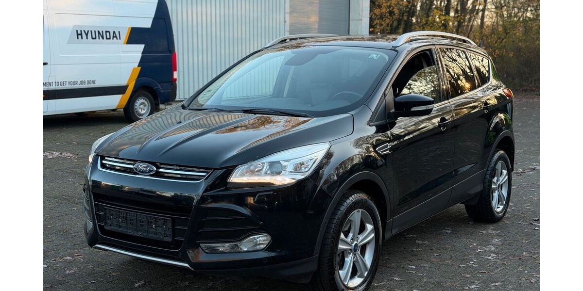 Ford Kuga 217.439 km 8.999 &euro; Nordhorn 48529