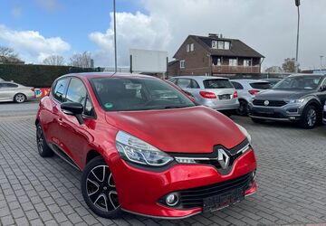Renault Clio 208.360 km 3.999 &euro; Gronau 48599