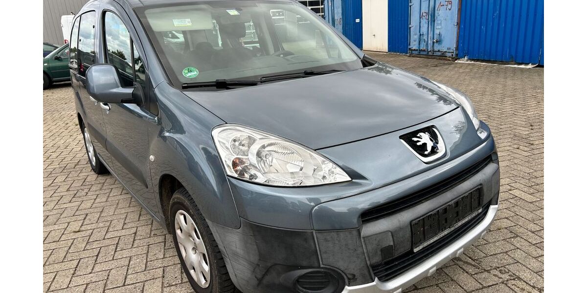Peugeot Partner Tepee 179.000 km 2.390 &euro; Neuenhaus 49828