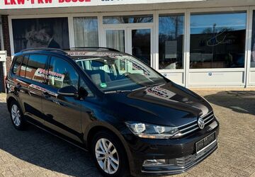 VW Touran 184.000 km 11.499 &euro; Nordhorn 48529
