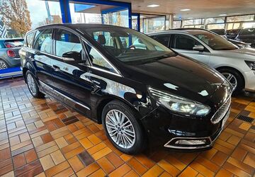 Ford S-Max 121.329 km 21.490 &euro; Gronau 48599