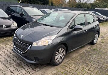 Peugeot 208 178.000 km 2.950 &euro; Nordhorn 48529