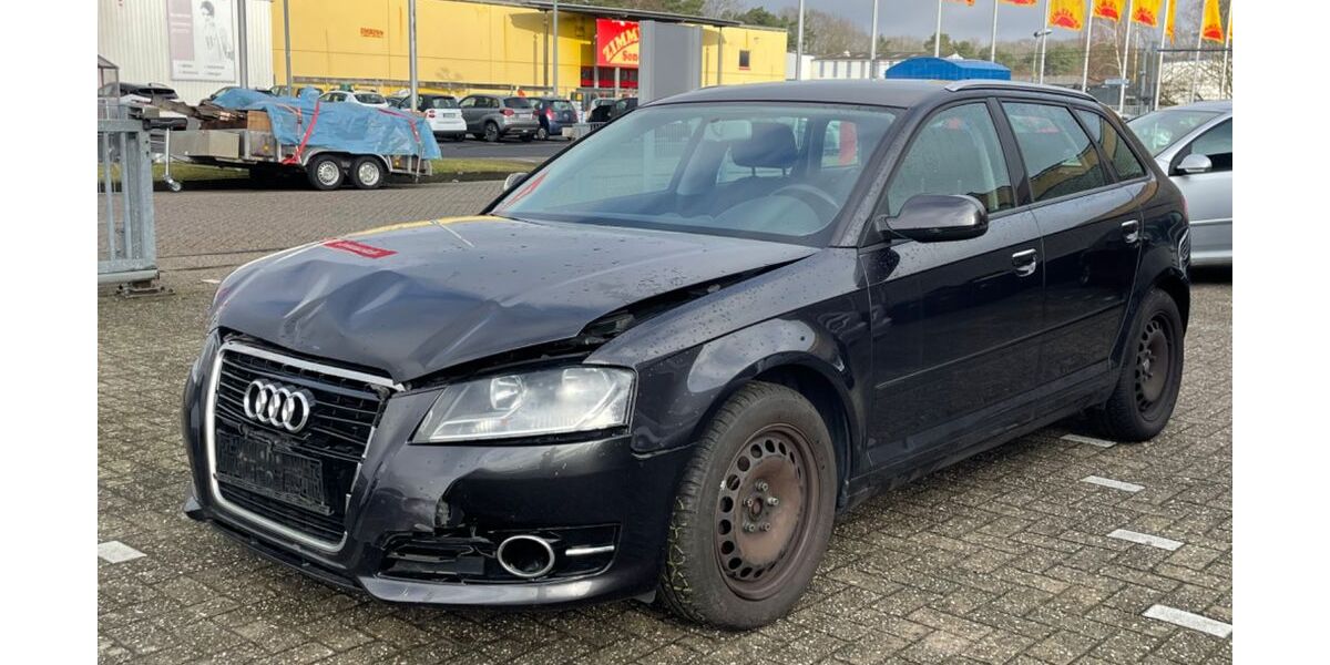 Audi A3 161.000 km 2.850 &euro; Nordhorn 48529