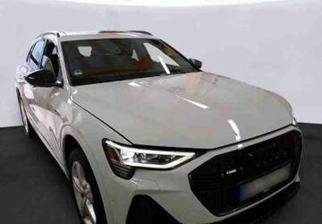 Audi e-tron 21.694 km 38.890 &euro; Schüttorf 48465