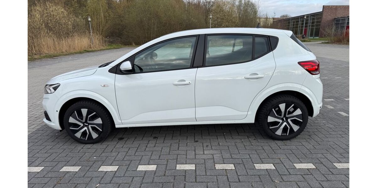 Dacia Sandero 30.000 km 14.500 &euro; Bad Bentheim 48455