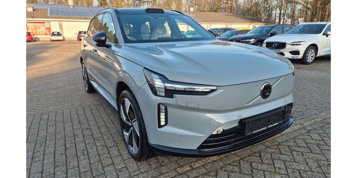 Volvo EX90 9.000 km 86.900 &euro; Nordhorn 48527