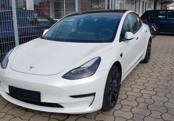 Tesla Model 3 66.950 km 32.990 &euro; Lingen (Ems) 49809