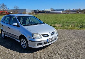 Nissan Almera Tino 249.500 km 1.490 &euro; Neuenhaus 49828