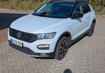 VW T-Roc 92.000 km 16.900 &euro; Ringe 49824