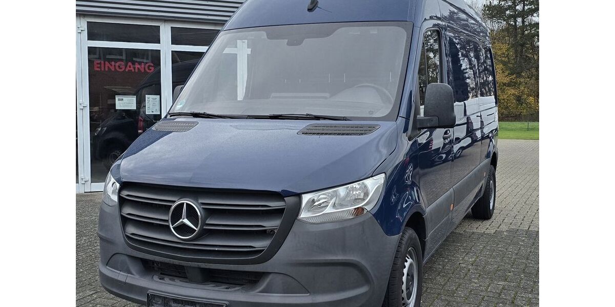 Mercedes-Benz Sprinter 89.986 km 31.499 &euro; Gronau 48599