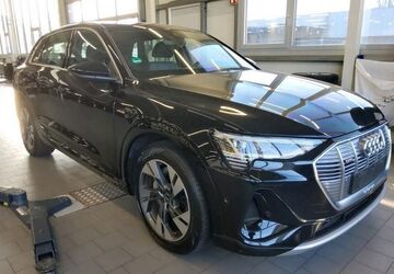 Audi e-tron 32.106 km 33.990 &euro; Schüttorf 48465