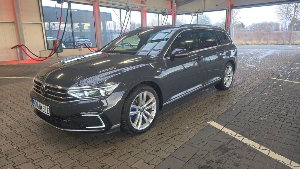 VW Passat Variant 135.000 km 18.000 &euro; Neuenhaus 49828