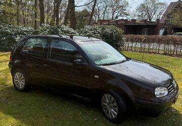 VW Golf 235.386 km 1.150 &euro; Lingen 49811