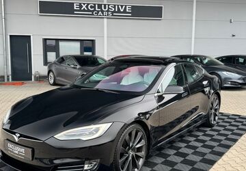 Tesla Model S 202.555 km 28.750 &euro; Emsbüren 48488