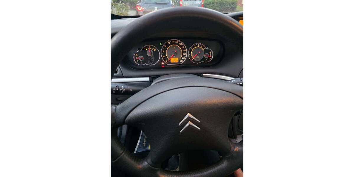 Citroen C5 180.000 km 2.699 &euro; Lingen (Ems) 49811