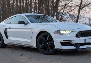 Ford Mustang 53.191 km 28.499 &euro; Langen 49838