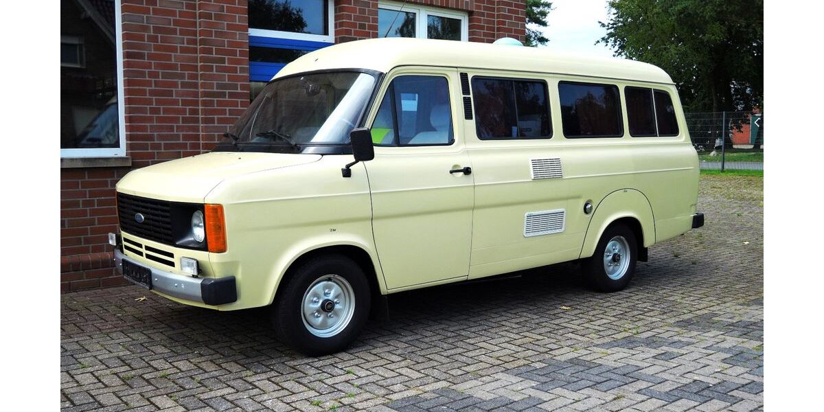 Ford Transit 67.800 km 14.500 &euro; Uelsen 49843