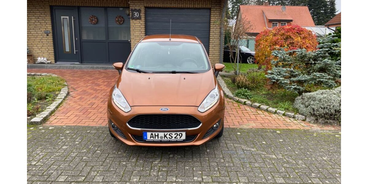 Ford Fiesta 142.593 km 7.699 &euro; Gronau 48599