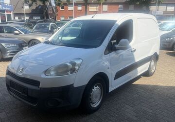 Peugeot Partner 144.000 km 2.999 &euro; Nordhorn 48529