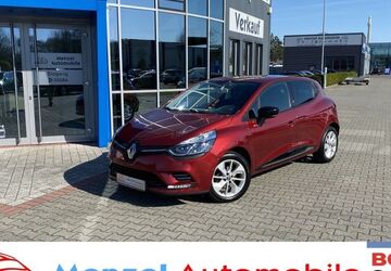 Renault Clio 118.000 km 7.490 &euro; Schüttorf 48465