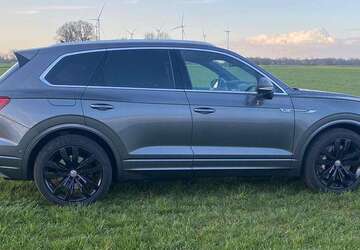 VW Touareg 145.000 km 44.500 &euro; Osterwald 49828