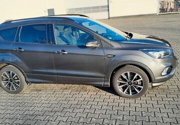 Ford Kuga 96.300 km 16.800 &euro; Emsbüren 48488