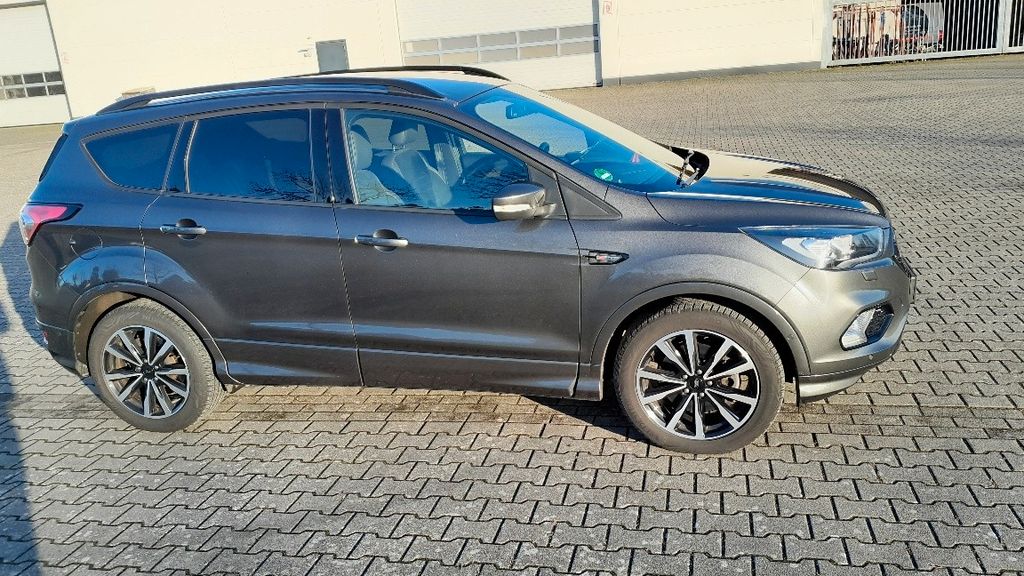 Ford Kuga 96.300 km 16.800 &euro; Emsbüren 48488
