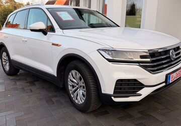 VW Touareg 159.437 km 28.670 &euro; Lingen 49809