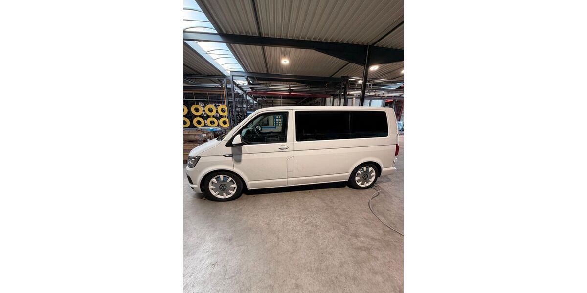 VW T6 Transporter 263.000 km 15.000 &euro; Lünne 48480