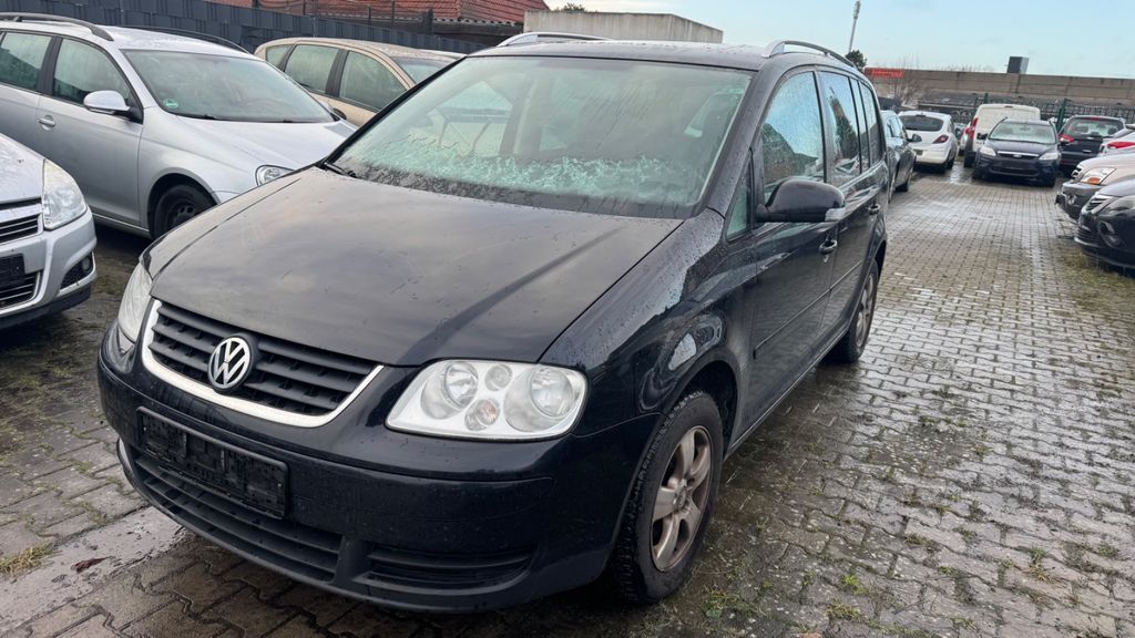 VW Touran 370.000 km 1.250 &euro; Nordhorn 48529