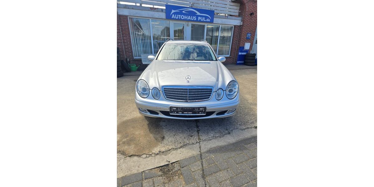 Mercedes-Benz E 220 95.600 km 9.750 &euro; Uelsen 49843