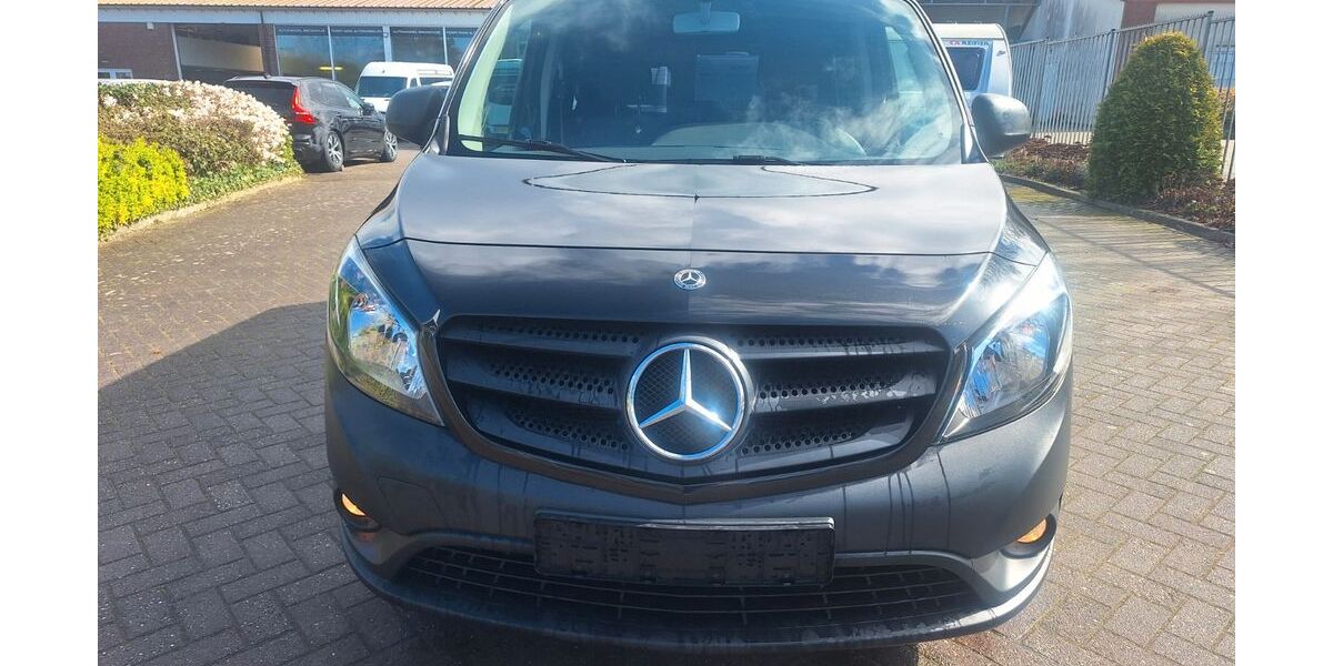 Mercedes-Benz Citan 197.000 km 8.950 &euro; Bad bentheim 48455