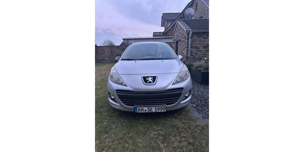 Peugeot 207 209.000 km 2.250 &euro; Gronau 48599
