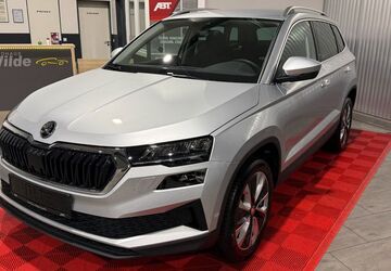 Skoda Karoq 8.396 km 24.400 &euro; Spelle 48480