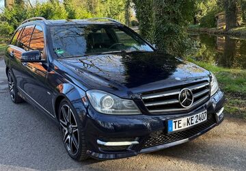 Mercedes-Benz C 300 265.500 km 10.750 &euro; Ochtrup 48607