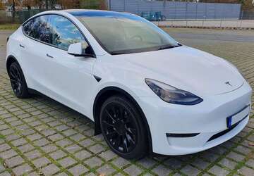 Tesla Model Y 69.030 km 32.900 &euro; Lingen (Ems) 49808