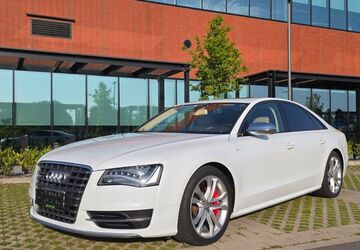 Audi S8 93.100 km 32.800 &euro; Nordhorn 48527