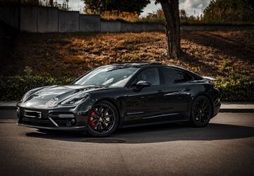 Porsche Panamera 90.000 km 69.300 &euro; Geeste 49744