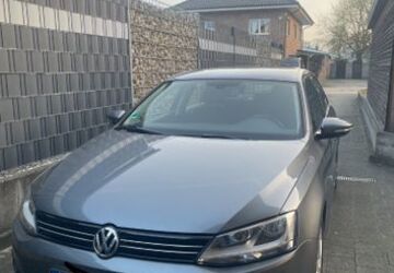 VW Jetta 173.300 km 4.400 &euro; Gronau 48599