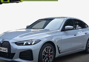 BMW i4 12.975 km 59.900 &euro; Lingen 49809