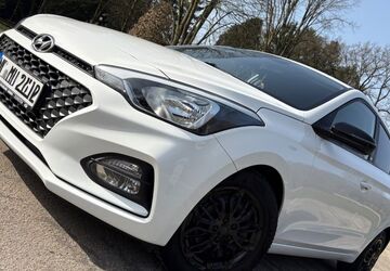 Hyundai i20 100.000 km 8.950 &euro; Gronau 48599