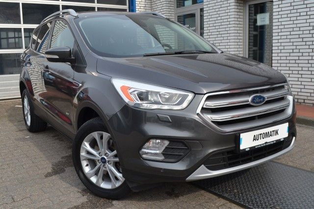 Ford Kuga 135.858 km 13.385 &euro; Ochtrup 48607