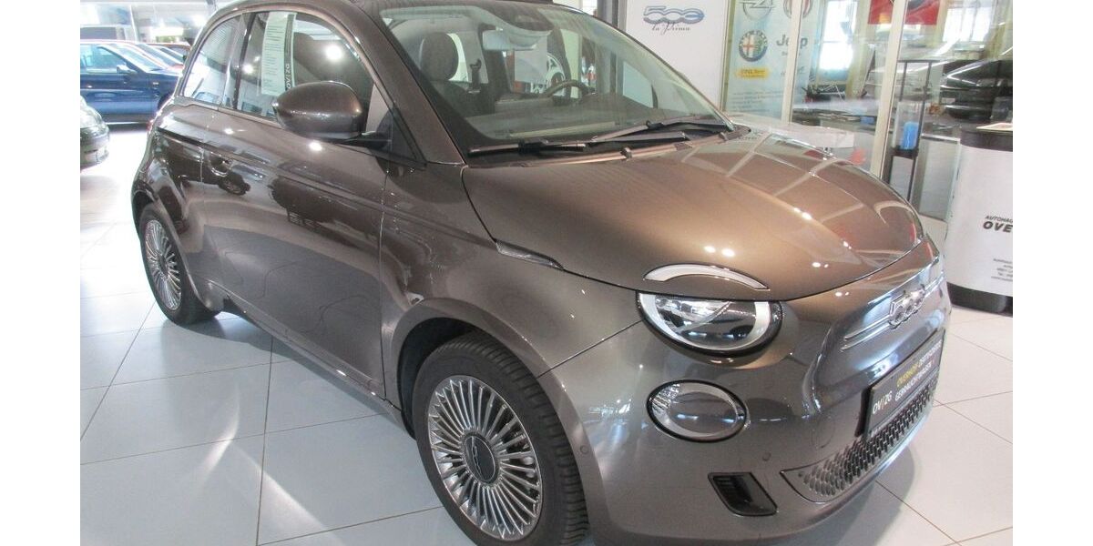 Fiat 500e 46.100 km 17.990 &euro; Lingen - Baccum 49811