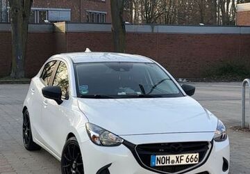 Mazda 2 113.000 km 8.700 &euro; Emlichheim 49824