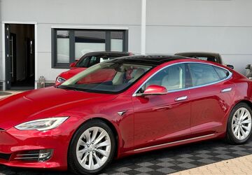 Tesla Model S 127.412 km 34.750 &euro; Emsbüren 48488