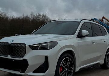 BMW iX1 9.800 km 47.850 &euro; Gronau 48599