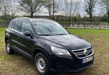 VW Tiguan 207.500 km 5.800 &euro; Bad Bentheim 48455