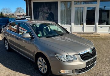 Skoda Superb 187.000 km 6.999 &euro; Nordhorn 48529