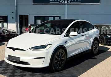 Tesla Model X 90.699 km 83.750 &euro; Emsbüren 48488